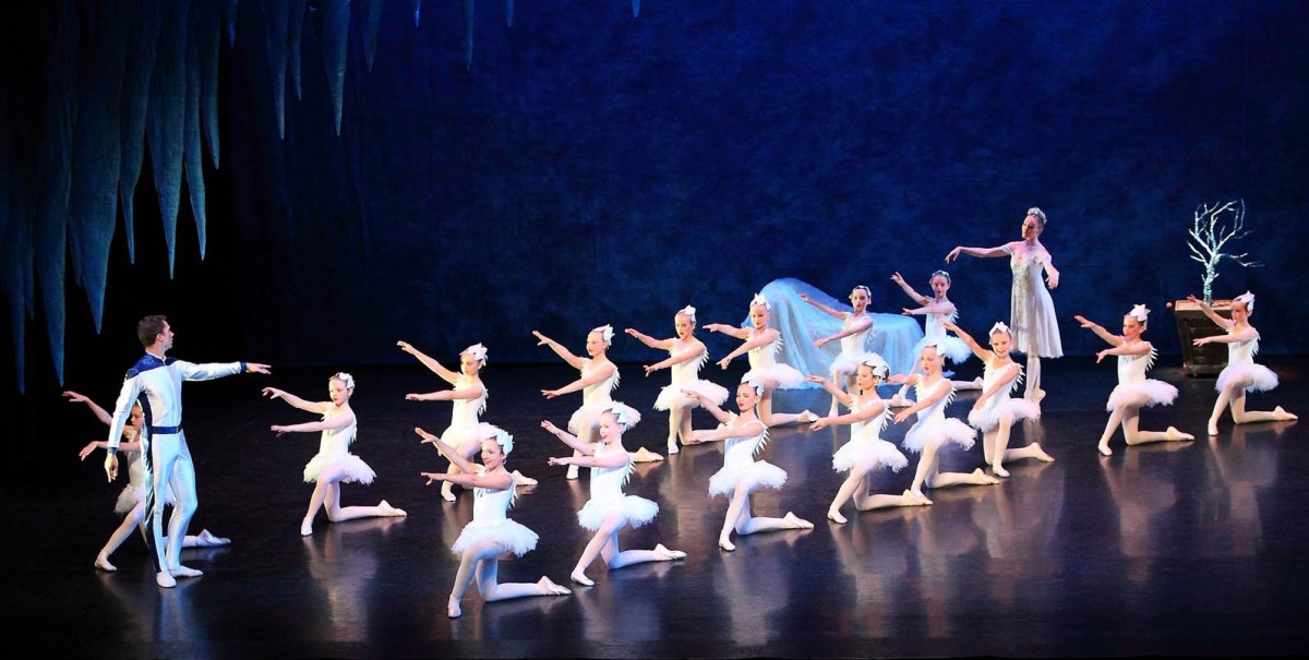 English Youth Ballet - The Sleeping Beauty