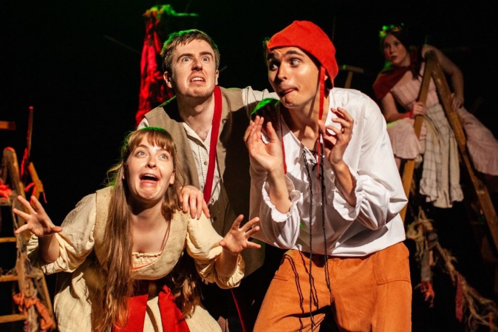 The Head That Bears - Photo courtesy Burnt Coffee Theatre Company